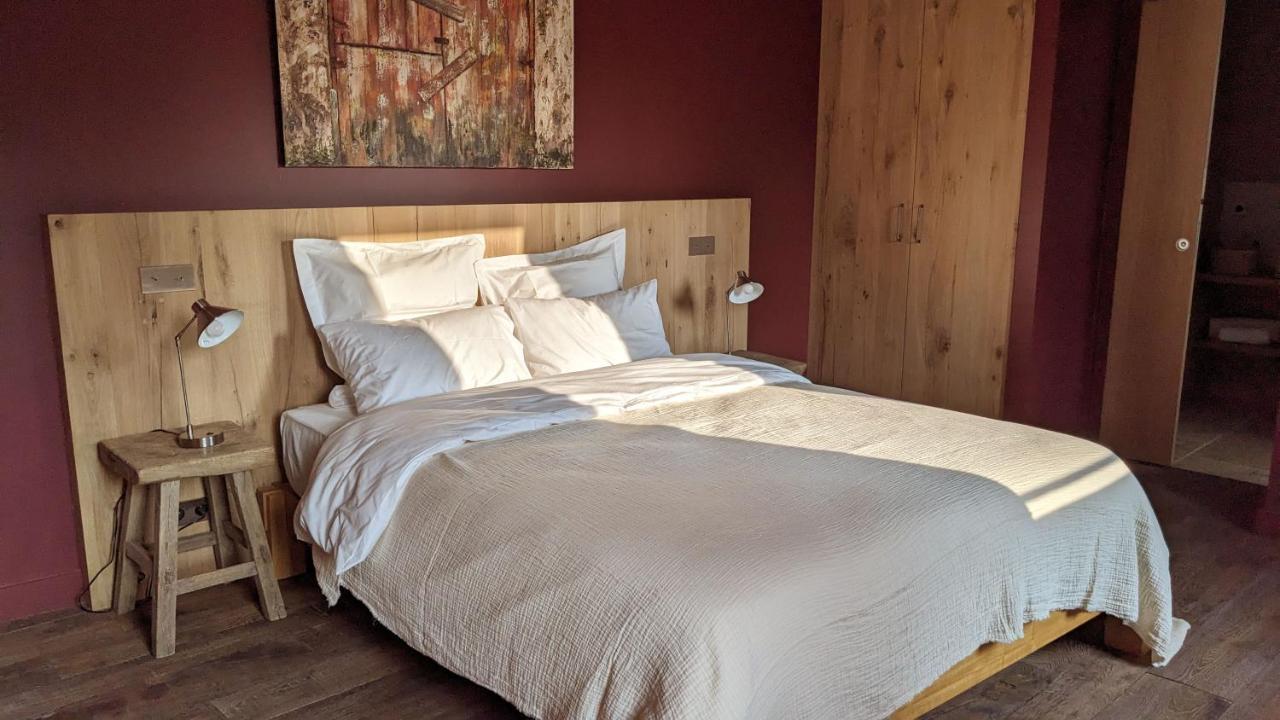Val Trebbia Hotel Feucherolles Екстериор снимка