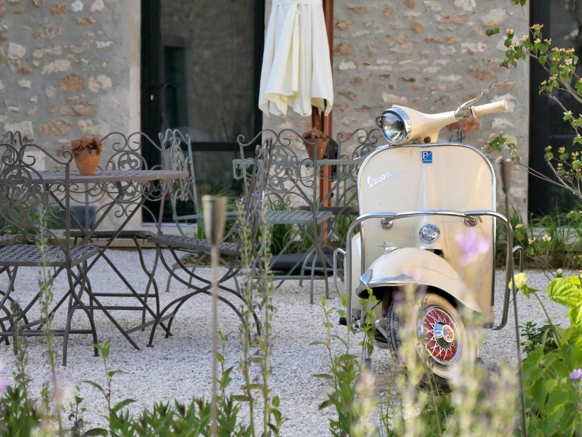 Val Trebbia Hotel Feucherolles Екстериор снимка